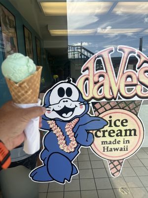 Dave's Ice Cream at Pearl City by null
