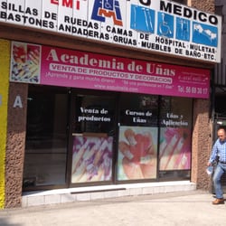 Academia Azul Nails - Academia Azul Nails, escuela y proveedora de artículos para poner y decorar uñas.