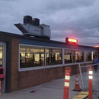 Ford-Wyoming Drive-in - Concession stand - Drive-In Theater Near Me - Dearborn, Michigan
