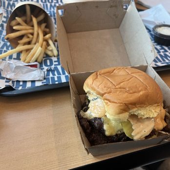 For The Win - Burgers Near Me - Alhambra, California