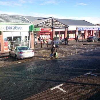 Iceland Foods - Grocery Near Me - Glasgow, GLG
