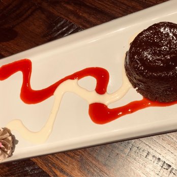 Kanu - Molten lava cake - New American Near Me - Old Town, Maine