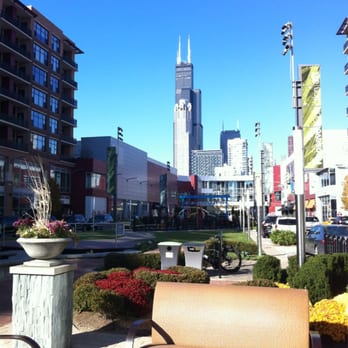 Roosevelt Collection Shops - Open Air Mall with the best view of the Sears Tower - Shopping Centers Near Me - Chicago, Illinois Roosevelt Collection Shops - Open Air Mall with the best view of the Sears Tower - Shopping Centers Near Me - Chicago, Illinois