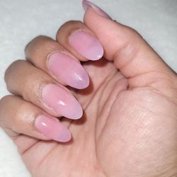Le Nails - Love this place! I always get what I want and the nail professionals are highly experienced. Great friendly service!