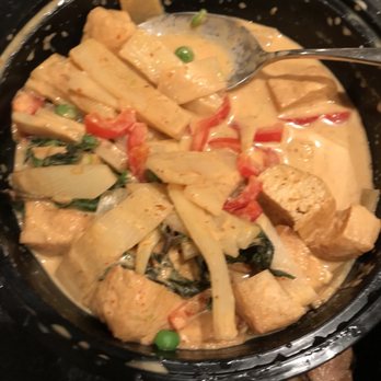 Lyeh Thai Restaurant - Thai Near Me - Akron, Ohio