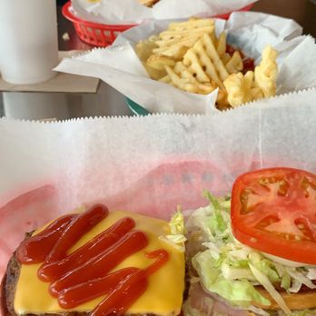 Dune Dog Cafe - Seafood Near Me - Stuart, Florida