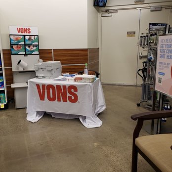 Vons Pharmacy - Covid vacc set up - Pharmacy Near Me - Solana Beach, California