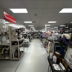 Beall's Outlet - Home Accents