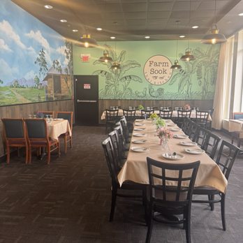 Farmsook Thai Kitchen - Seating - Thai Near Me - Rockville, Maryland Farmsook Thai Kitchen - Seating - Thai Near Me - Rockville, Maryland