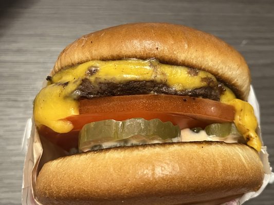 In-N-Out Burger by null