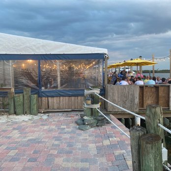 Down the Hatch - Dusk View on a Saturday night - Seafood Near Me - Ponce Inlet, Florida