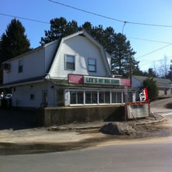 Lee's Hot Dog Stand