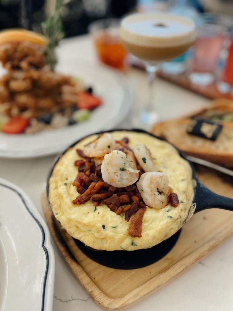 SWEET MAPLE Updated September 2024 2752 Photos & 1005 Reviews