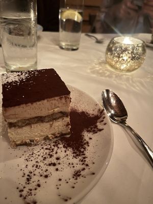 Valenza Restaurant by null