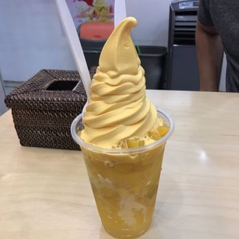 Halomango - I almost forgot how delicious Philippine mangoes are!! What a treat! - Desserts Near Me - Malay, AKL
