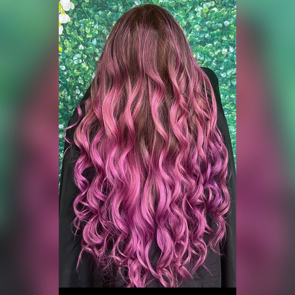 ELVIA’S SALON DE BELLEZA Updated August 2024 Request an Appointment