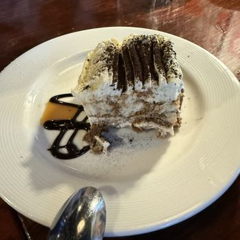 Vesuvio - Pizza Near Me - Carmel-by-the-Sea, California