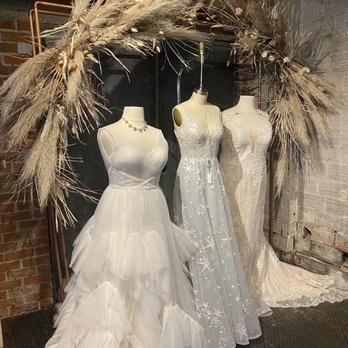 Honest in Ivory - Bridal Near Me - Spokane, Washington
