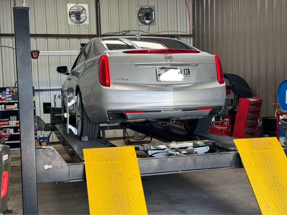 J&J ELITE AUTO REPAIR - Updated July 2026 - 88 Photos - 221 W Canino Rd ...