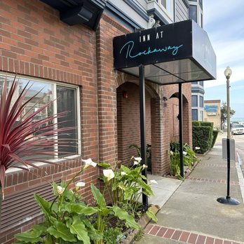 Inn At Rockaway - Entrance - Hotels Near Me - Pacifica, California Inn At Rockaway - Entrance - Hotels Near Me - Pacifica, California