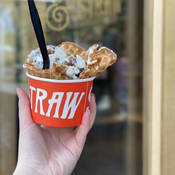 Salt & Straw - Bottomless Limes - Ice Cream & Frozen Yogurt Near Me - San Ramon, California Salt & Straw - Bottomless Limes - Ice Cream & Frozen Yogurt Near Me - San Ramon, California