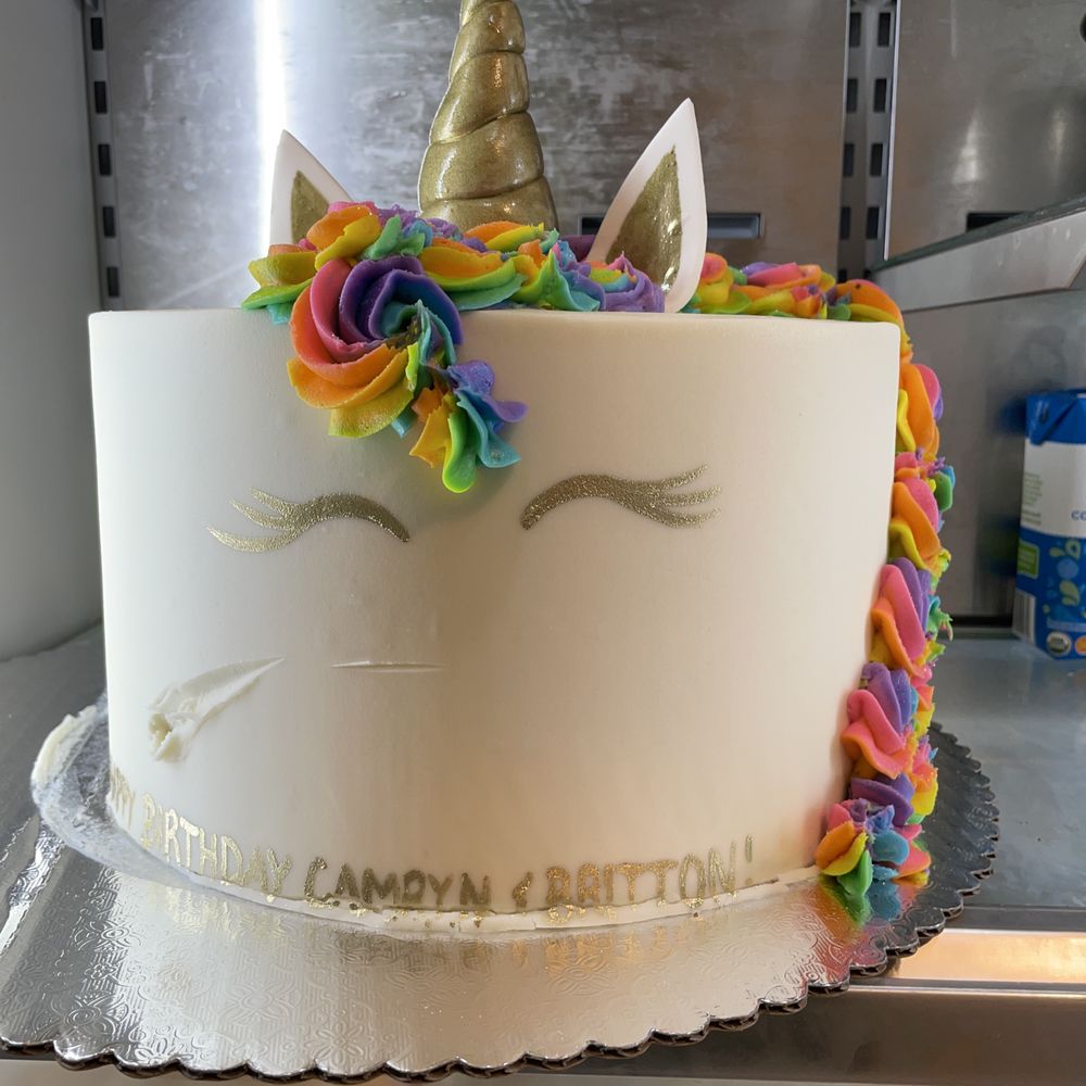 Amaru Confections - I messed up the front with travel. Not the bakery but it was totally fine and still adorable. - Bakeries Near Me - Boise, Idaho