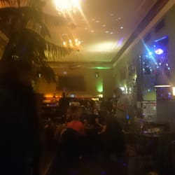 Cafe Klatsch - Innen, am Abend