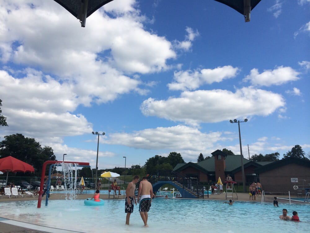 OLDHAM COUNTY AQUATIC CENTER Updated September 2024 12 Photos