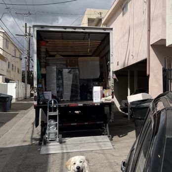 Loyal Moving Company - Movers Near Me - Los Angeles, California Loyal Moving Company - Movers Near Me - Los Angeles, California