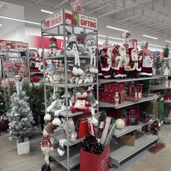 Burlington - Holiday decors - Women's Clothing Near Me - Lancaster, California Burlington - Holiday decors - Women's Clothing Near Me - Lancaster, California