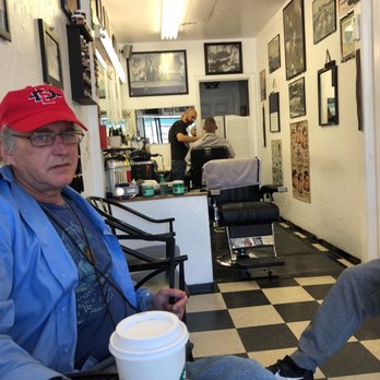 Raymond's Barber Shop - Wonderful quaint little barbershop very clean and tidy with plentiful seating right of university avenue! $$ - Barbers Near Me - San Diego, California Raymond's Barber Shop - Wonderful quaint little barbershop very clean and tidy with plentiful seating right of university avenue! $$ - Barbers Near Me - San Diego, California