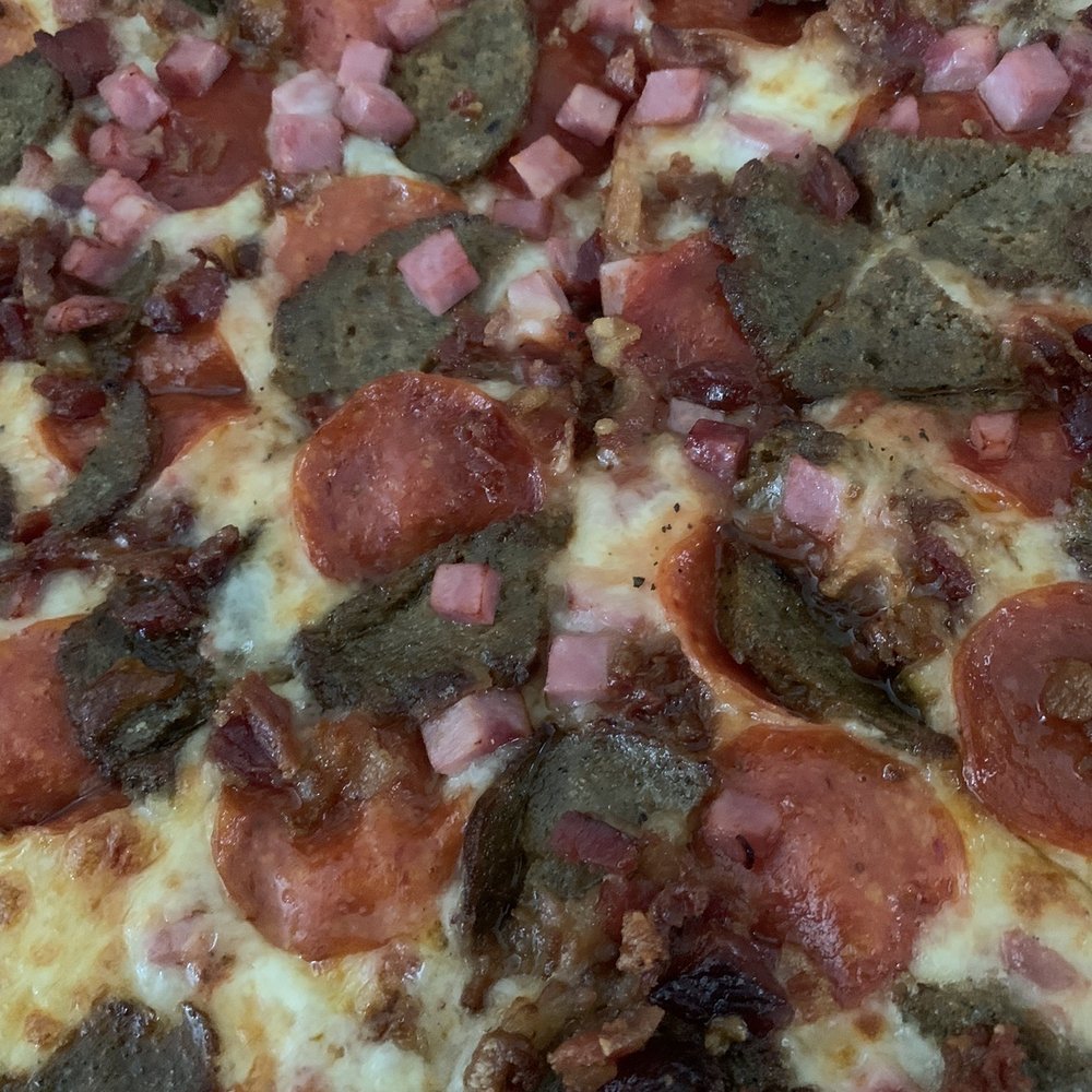 Bella's New York Pizza - All meat pizza - Pizza Near Me - Calabash, North Carolina Bella's New York Pizza - All meat pizza - Pizza Near Me - Calabash, North Carolina