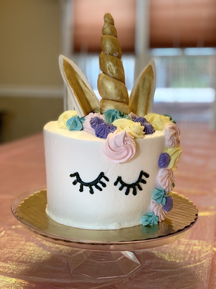 TOUCH OF SWEETS BAKERY Updated October 2024 49 Photos & 63 Reviews 806 S Rand Rd, Lake