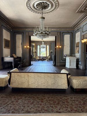 Aiken-Rhett House Museum by null