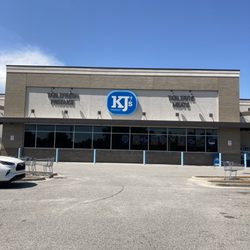 KJ’s Market - IGA - kJ's Market