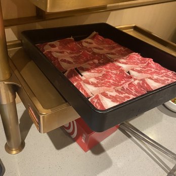 Haidilao Hotpot - Richmond - Chinese Near Me - Richmond, British Columbia
