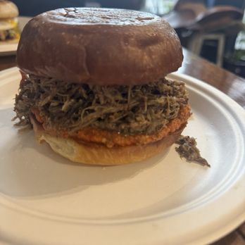 Biscuits BBQ - Pulled pork sando - Barbeque Near Me - Napa , California