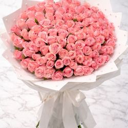 L’amour Toujours Flower Boutique - 100 pink roses