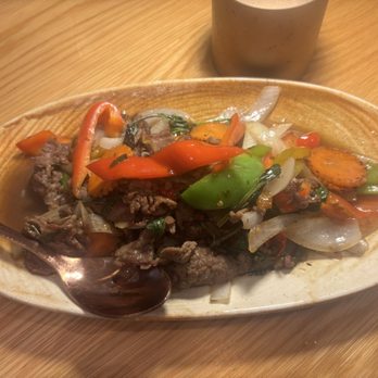 Thai Favorite Cuisine - Holy Spicy Basil (ka pow) beef - Thai Near Me - Tustin, California Thai Favorite Cuisine - Holy Spicy Basil (ka pow) beef - Thai Near Me - Tustin, California