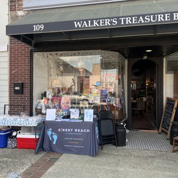 Walkers Treasure Box - Antiques Near Me - Selma, North Carolina Walkers Treasure Box - Antiques Near Me - Selma, North Carolina