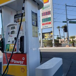 Shell - Price at the pump is higher than the price on the sign.