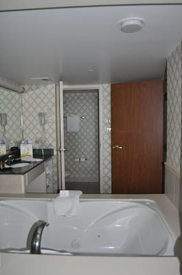 Niagara Falls Marriott Fallsview Hotel & Spa by null