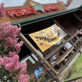 Texas Roadhouse - American Near Me - Tallahassee, Florida