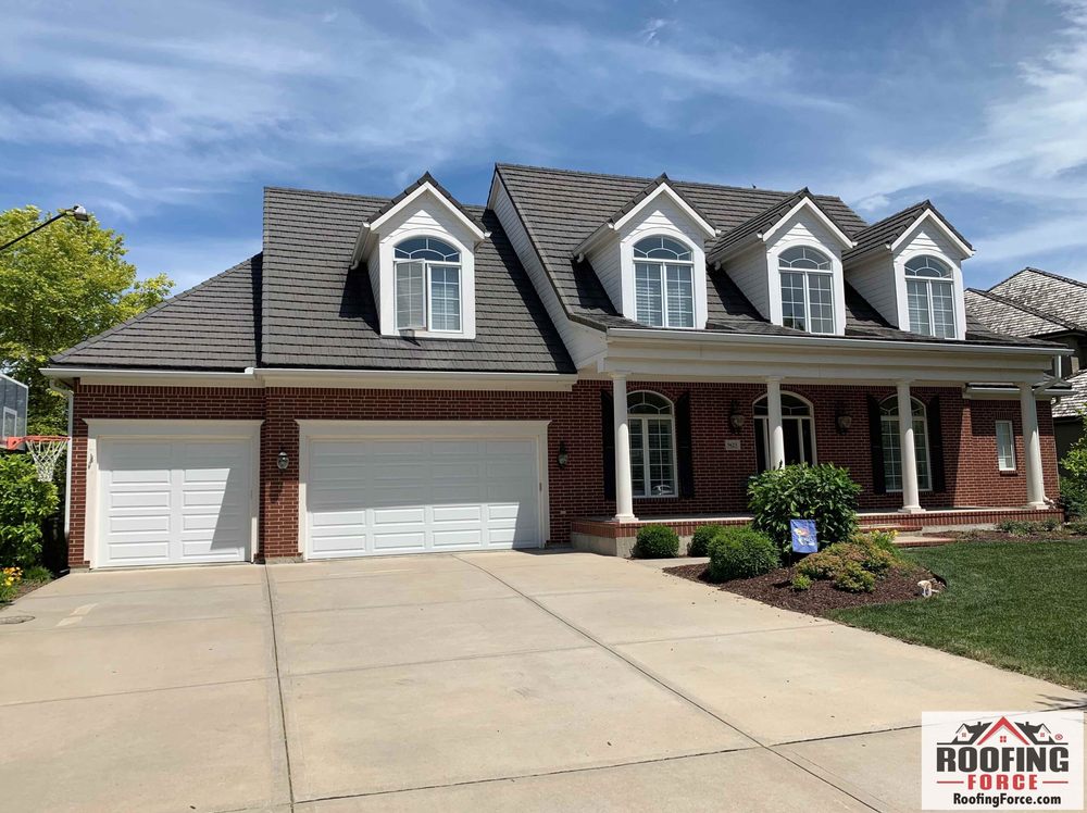 ROOFING FORCE Updated September 2024 14 Photos 529 N Lindenwood