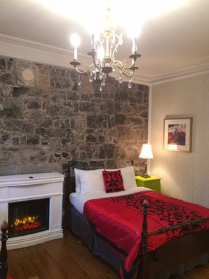 HOTEL MANOIR STE-GENEVIÈVE - Old Port Quebec by null