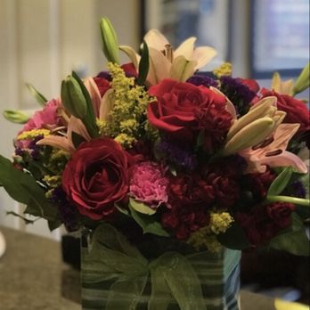 Flowers by Coley Las Vegas - This is the picture of the flower arrangement I found on their website, that I wanted to order. - Florists Near Me - Las Vegas, Nevada Flowers by Coley Las Vegas - This is the picture of the flower arrangement I found on their website, that I wanted to order. - Florists Near Me - Las Vegas, Nevada