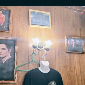 Carver Cafe - Picture of twilight they have on the restaurant. - Delis Near Me - Damascus, Oregon