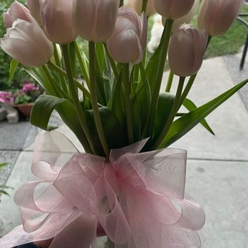 The Flowerman - This is what was delivered - Florists Near Me - Pasadena, California