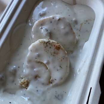 Vanta Cafe - Biscuits and gravy - Breakfast & Brunch Near Me - Wailuku, Hawaii Vanta Cafe - Biscuits and gravy - Breakfast & Brunch Near Me - Wailuku, Hawaii