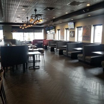 Antonio's Pizza - Dining area on 'bar side' of the restaurant. - Bars Near Me - Newport, Rhode Island